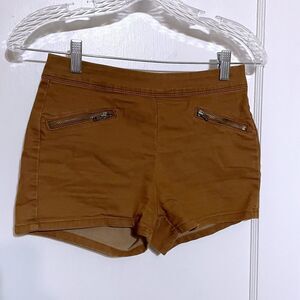 Bullhead Khaki High Rise Short Shorts Size 1 W23 Zipper